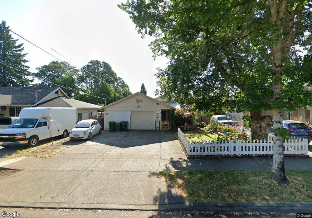 2233 B St, Forest Grove, OR 97116 - photo 1