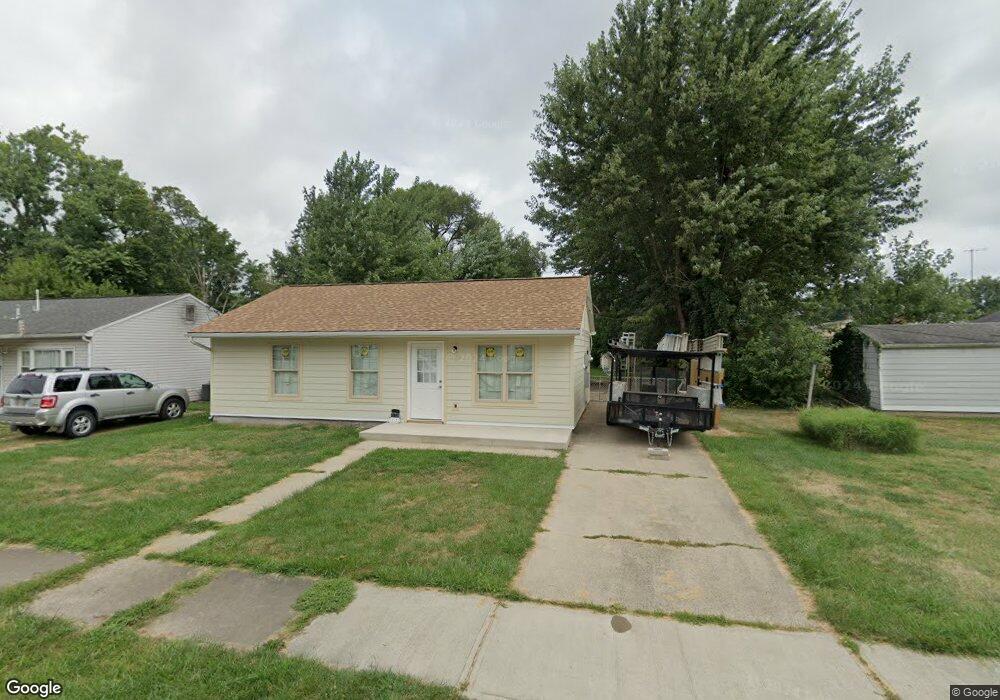 712 Cherokee Dr, Lancaster, OH 43130 - photo 1