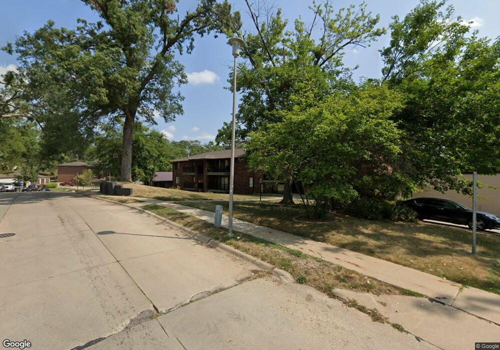 1210 Sierra Dr NE unit 9, Cedar Rapids, IA 52402 - photo 1