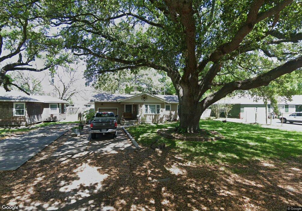 3109 14th St, Bay City, TX 77414 - photo 1