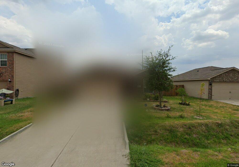 2419 Fallen Pine Ln, Houston, TX 77088 - photo 1