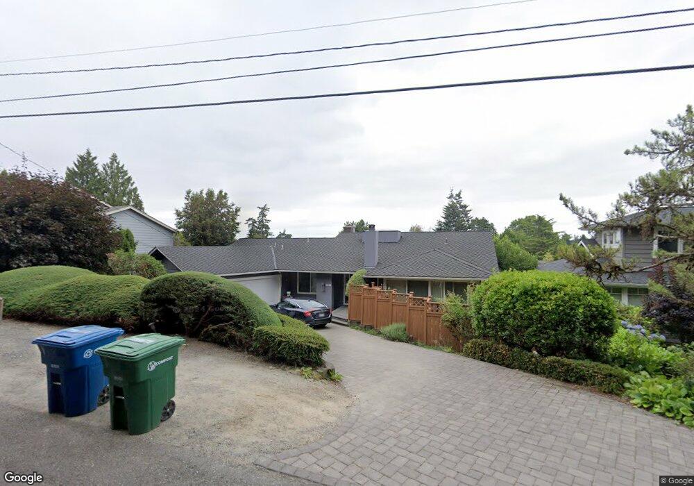 4030 96th Ave SE, Mercer Island, WA 98040 - photo 1