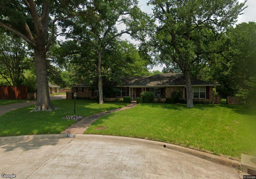7011 Hillgreen Cir, Dallas, TX 75214 - photo 1