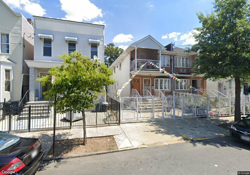 189 Elton St, Brooklyn, NY 11208 - photo 1