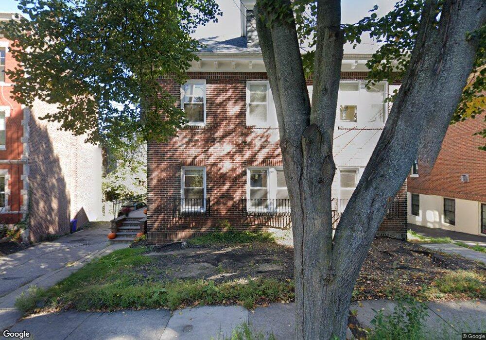 18 Colbourne Crescent, Brookline, MA 02445 - photo 1