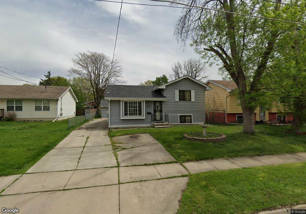 901 E 23rd Ct, Des Moines, IA 50317 - photo 1