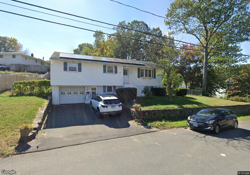 147 Manchester Ave, Waterbury, CT 06705 - photo 1