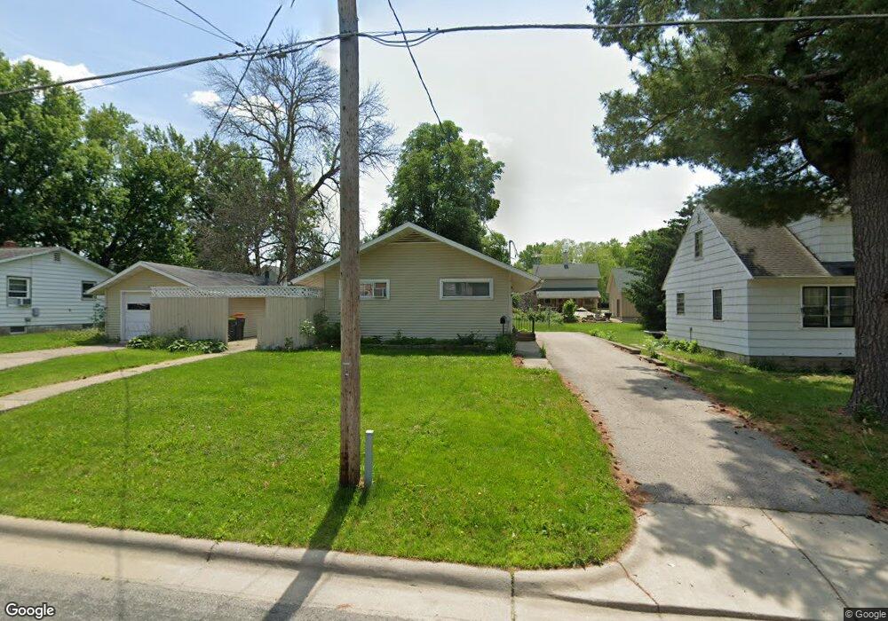 251 E 3rd St, Zumbrota, MN 55992 - photo 1