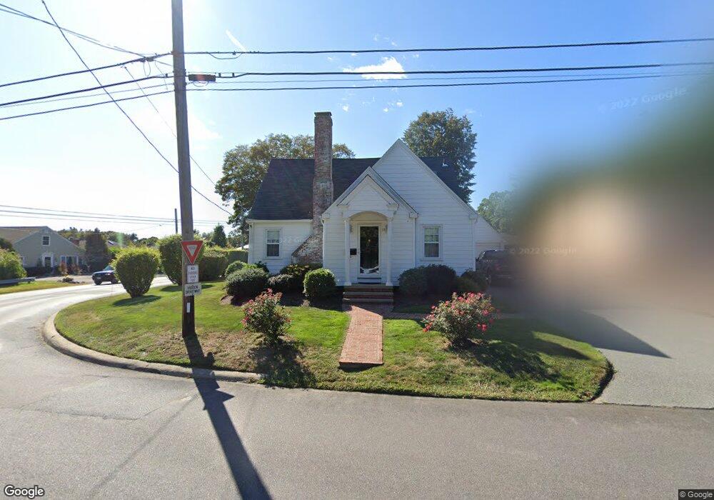 13 Bliss Mine Rd, Middletown, RI 02842 - photo 1