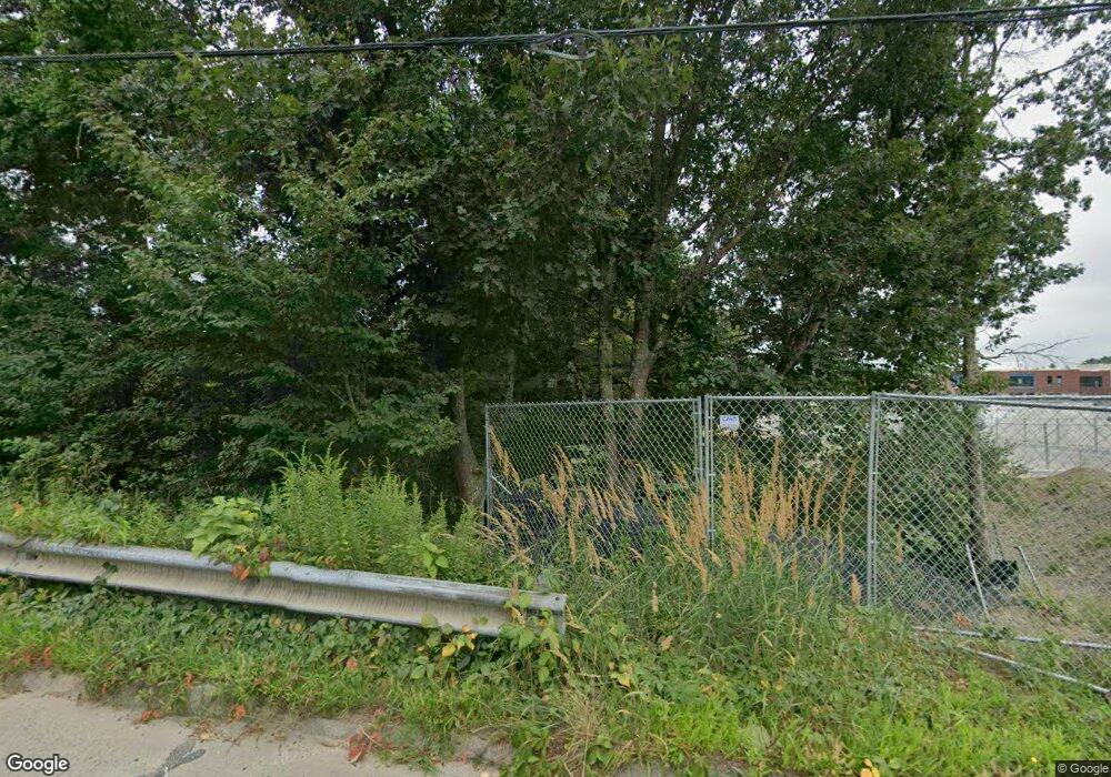 220 Hart St unit B, Taunton, MA 02780 - photo 1