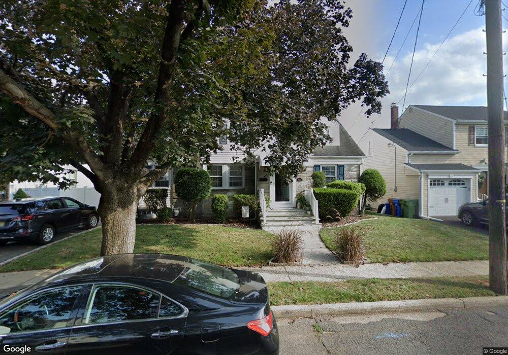 131 Palisade Rd, Linden, NJ 07036 - photo 1