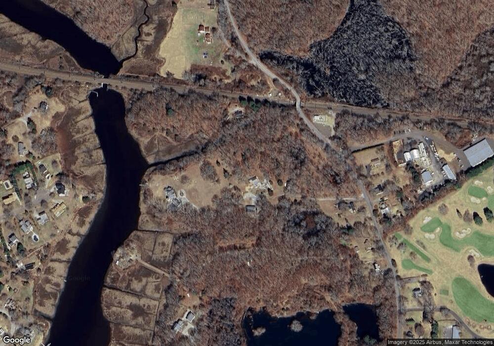 62 Buttonball Rd, Old Lyme, CT 06371 - photo 1