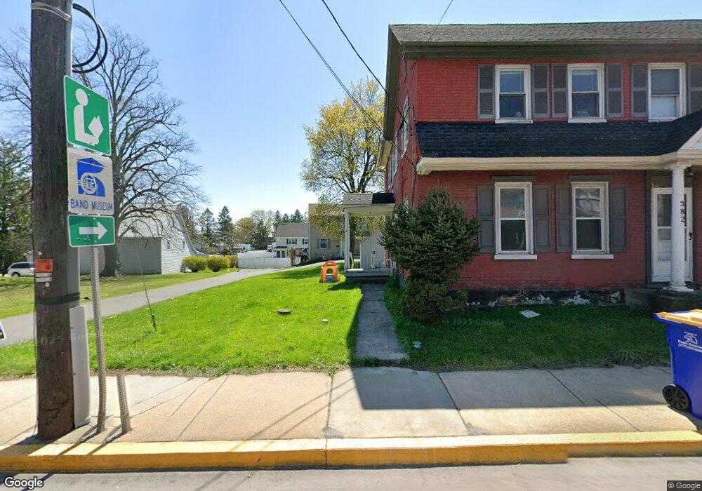 384 E Main St, New Holland, PA 17557 - photo 1