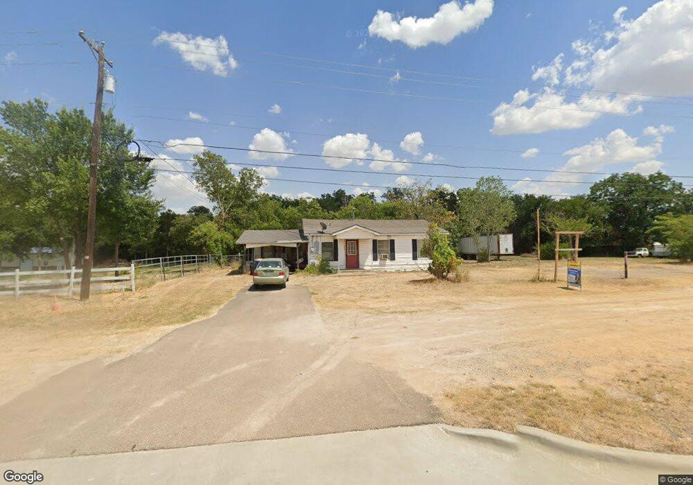 707 & 711 N Central Ave, Troy, TX 76579 - photo 1