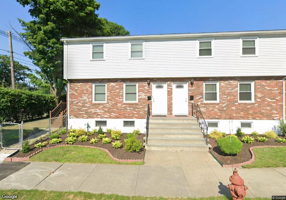 41 Boylston Rd unit 1, Newton Highlands, MA 02461 - photo 1