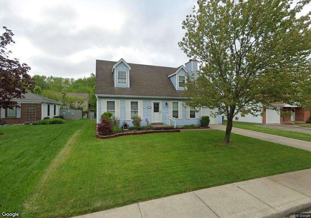 1820 Old Hickory Ct, New Albany, IN 47150 - photo 1