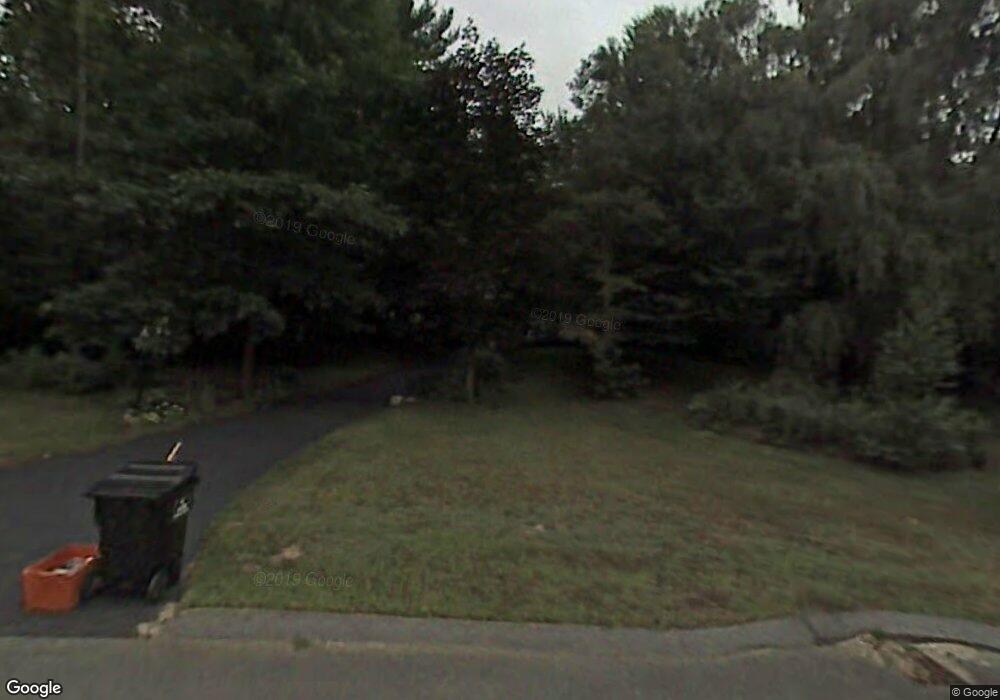 8 Stable Rd, Hudson, NH 03051 - photo 1