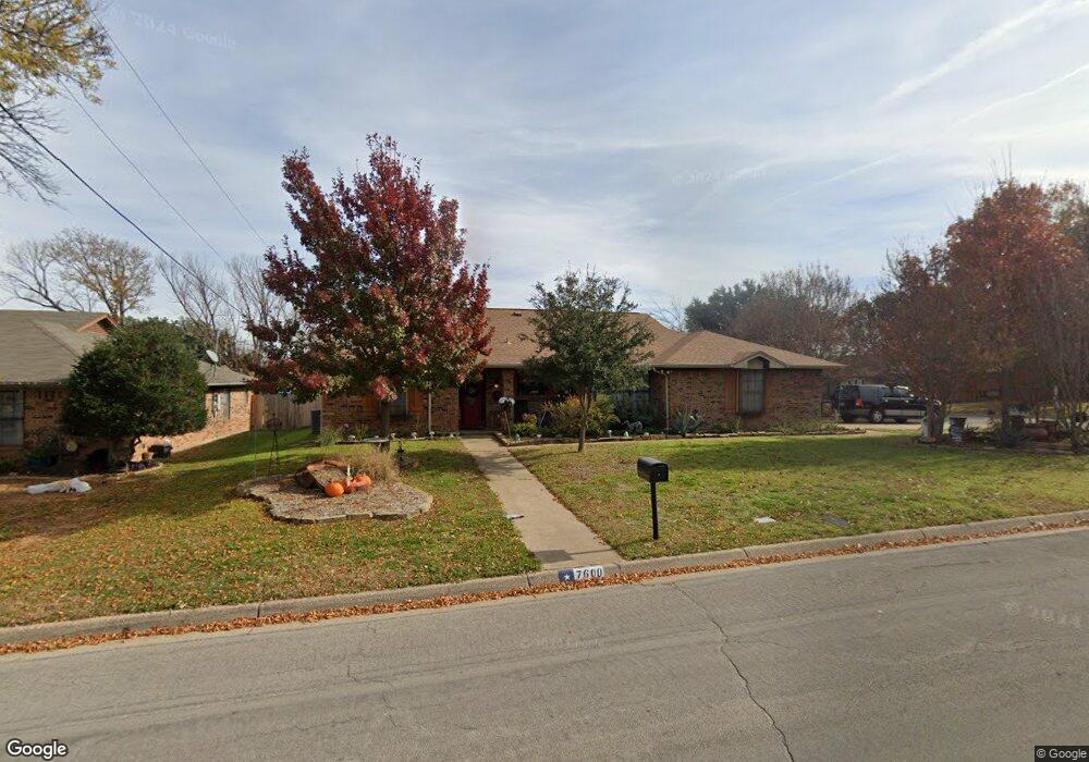 7600 Hunt Dr, North Richland Hills, TX 76182 - photo 1