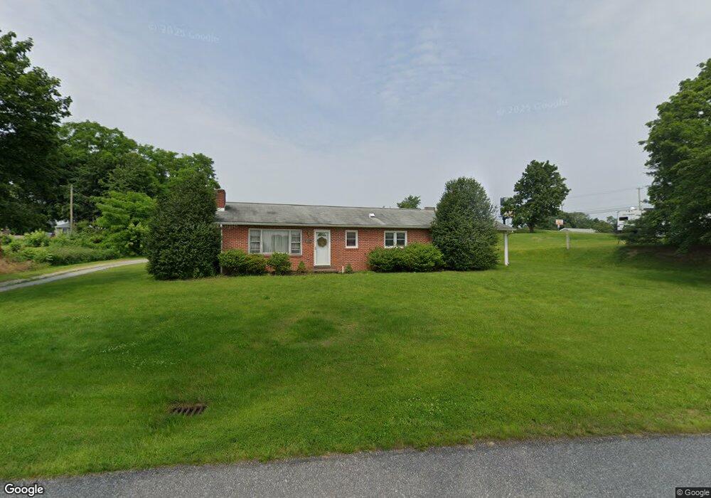 35 Hoover Dr, Chambersburg, PA 17202 - photo 1