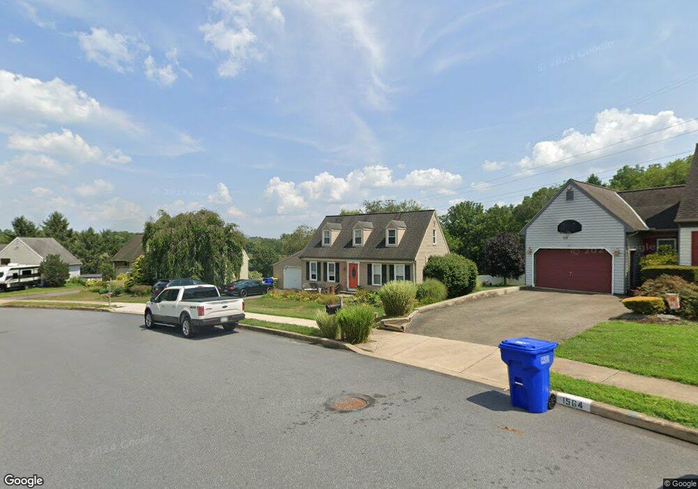 1566 S Jefferson Ct, Lancaster, PA 17602 - photo 1