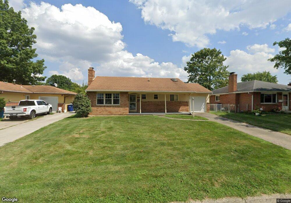 1068 Chestershire Rd, Columbus, OH 43204 - photo 1