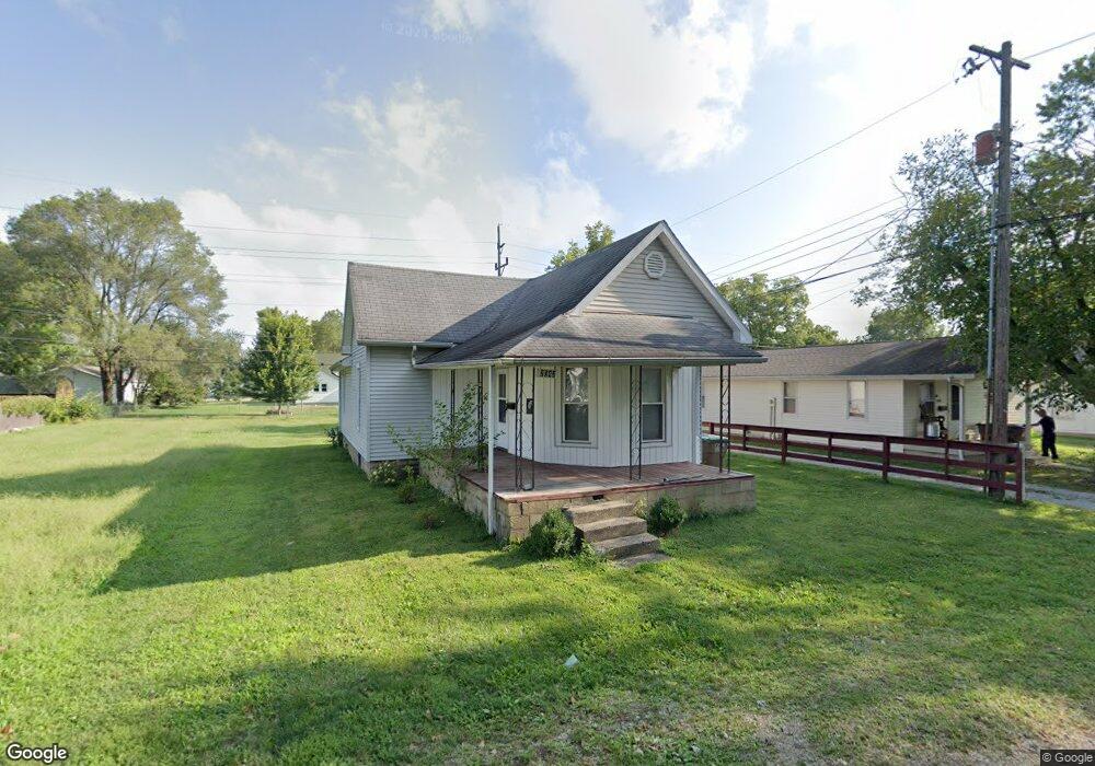 2042 Wallace Ave, Columbus, IN 47201 - photo 1