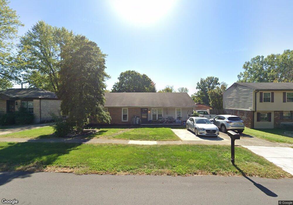 9001 Lantana Dr, Louisville, KY 40229 - photo 1