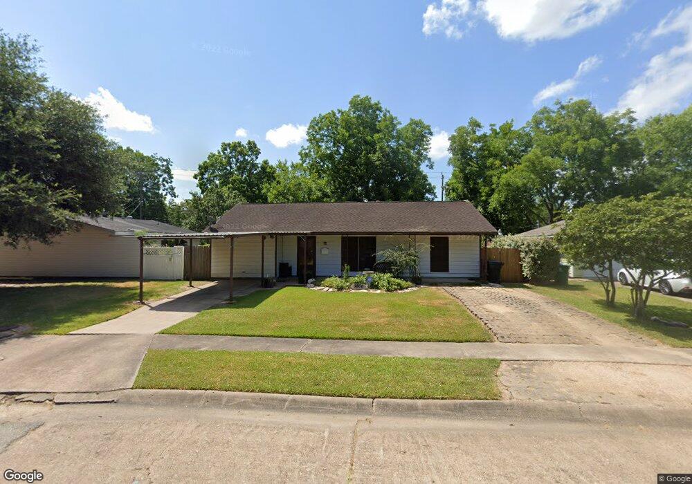 9806 Carmalee St, Houston, TX 77075 - photo 1