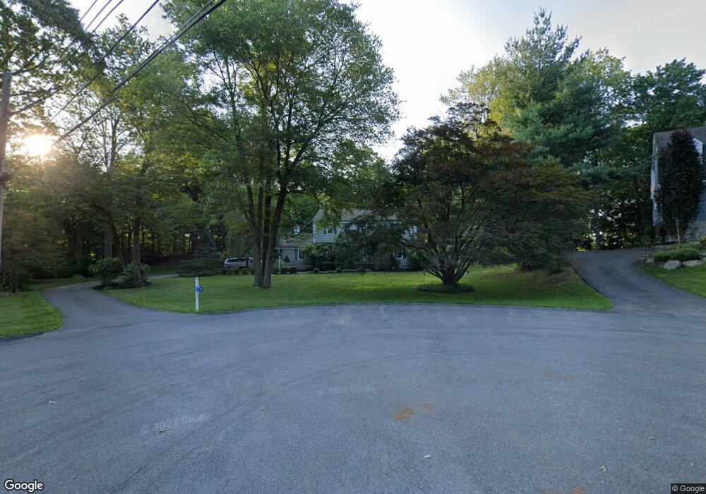 5 Townsend Ct, Armonk, NY 10504 - photo 1