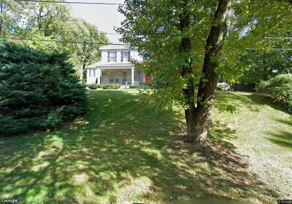 9215 Laurel Oak Dr, Bethesda, MD 20817 - photo 1