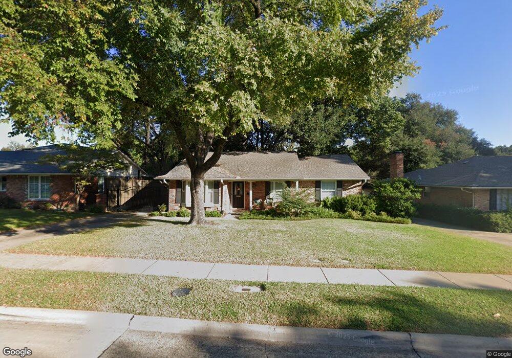 6221 Woodcrest Ln, Dallas, TX 75214 - photo 1