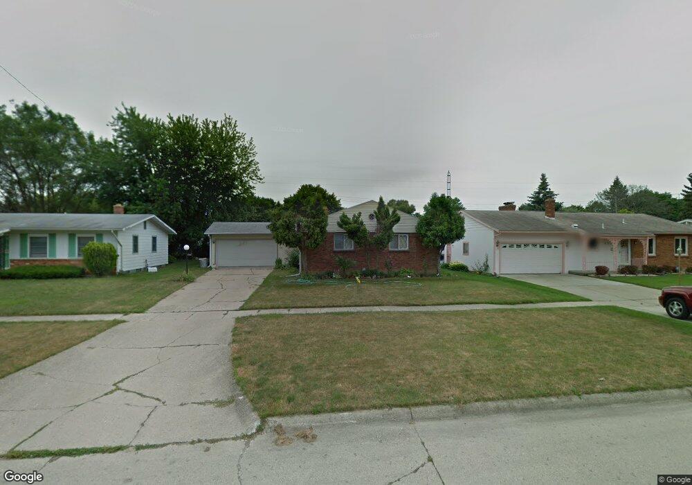 3718 Evergreen Pkwy, Flint, MI 48503 - photo 1