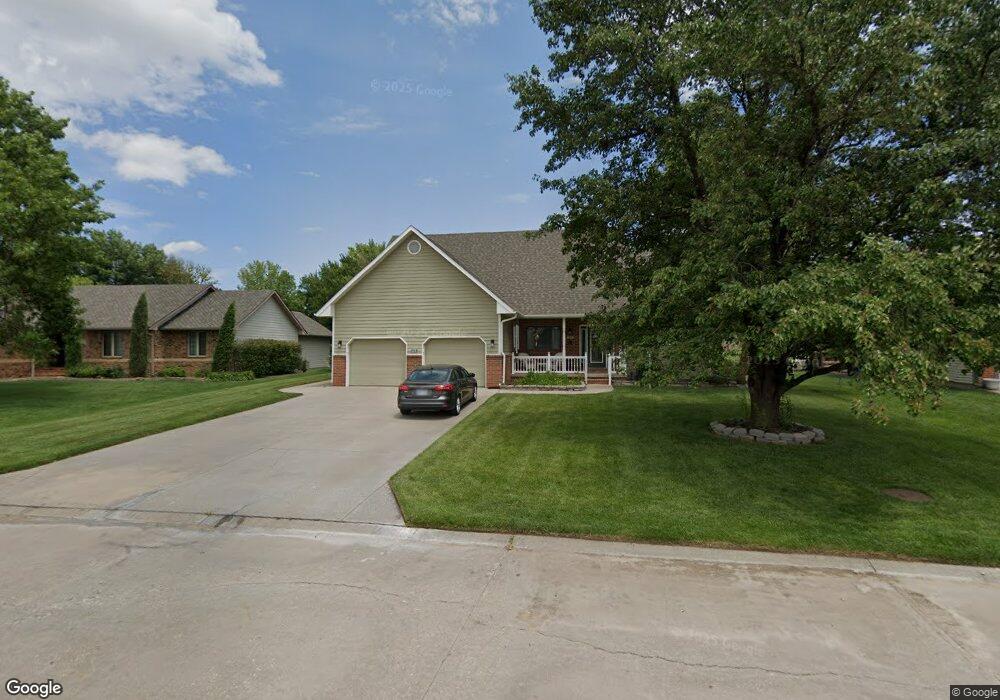 1219 Turkey Creek Dr, McPherson, KS 67460 - photo 1