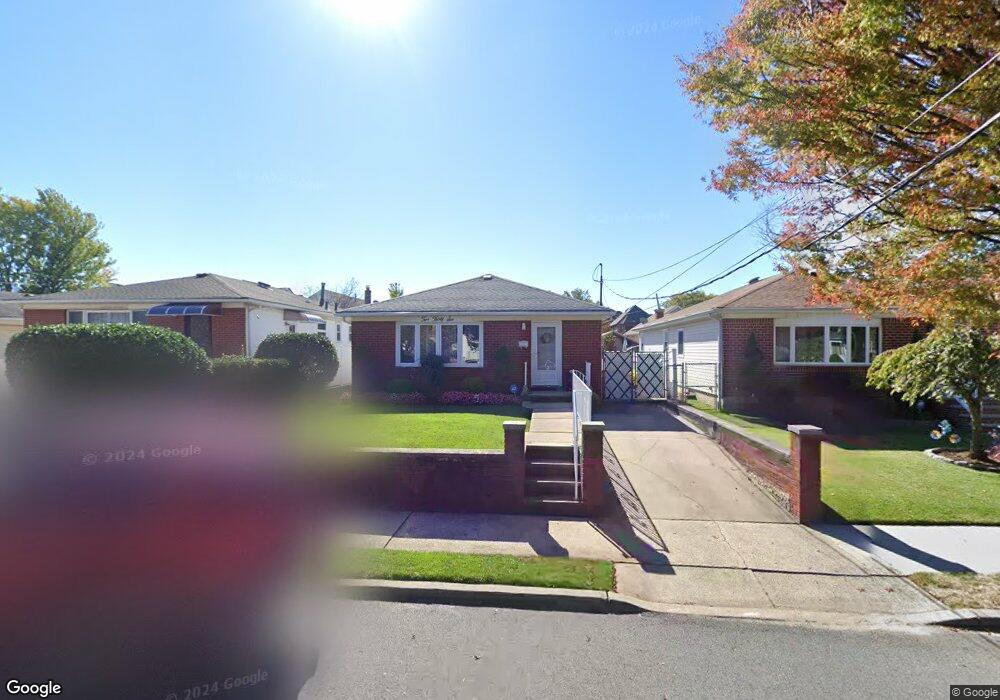 236 Delaware Ave, Staten Island, NY 10305 - photo 1