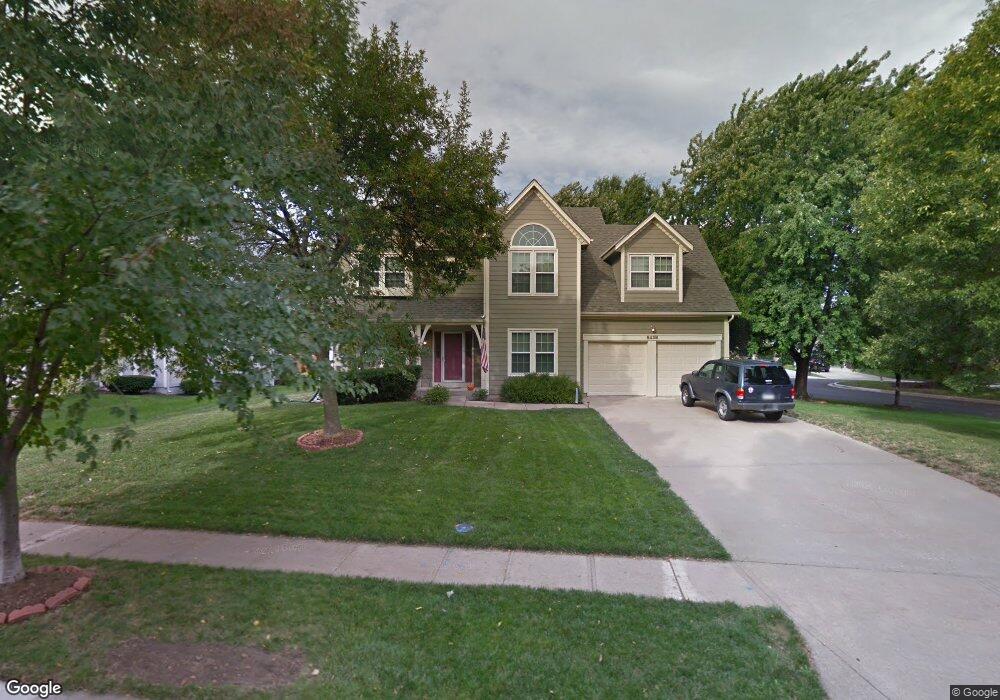 8438 Allman Rd, Lenexa, KS 66219 - photo 1