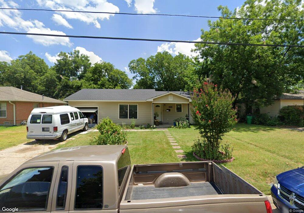 1108 Belmont St, Gainesville, TX 76240 - photo 1