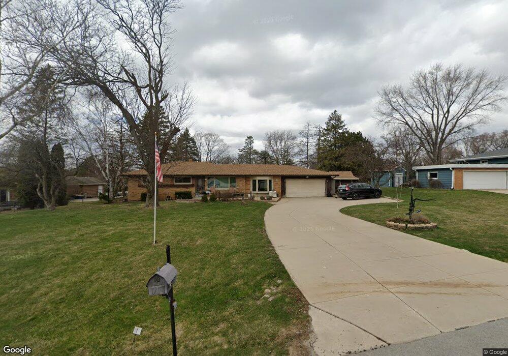 S64W13012 Kipling Ct, Muskego, WI 53150 - photo 1