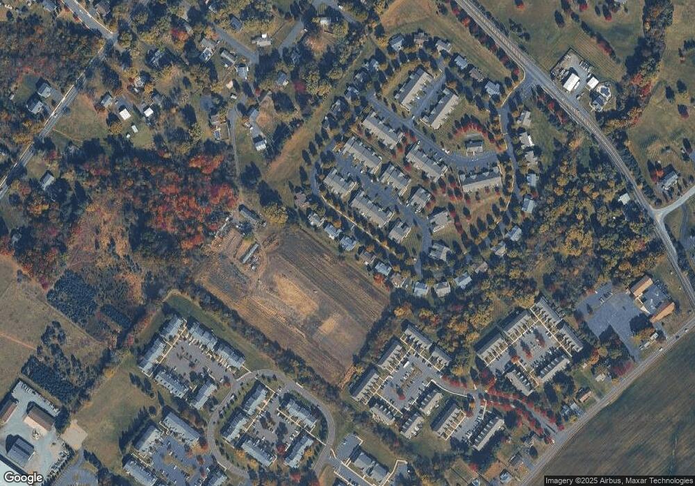 58 Presidential Dr, Royersford, PA 19468 - photo 1