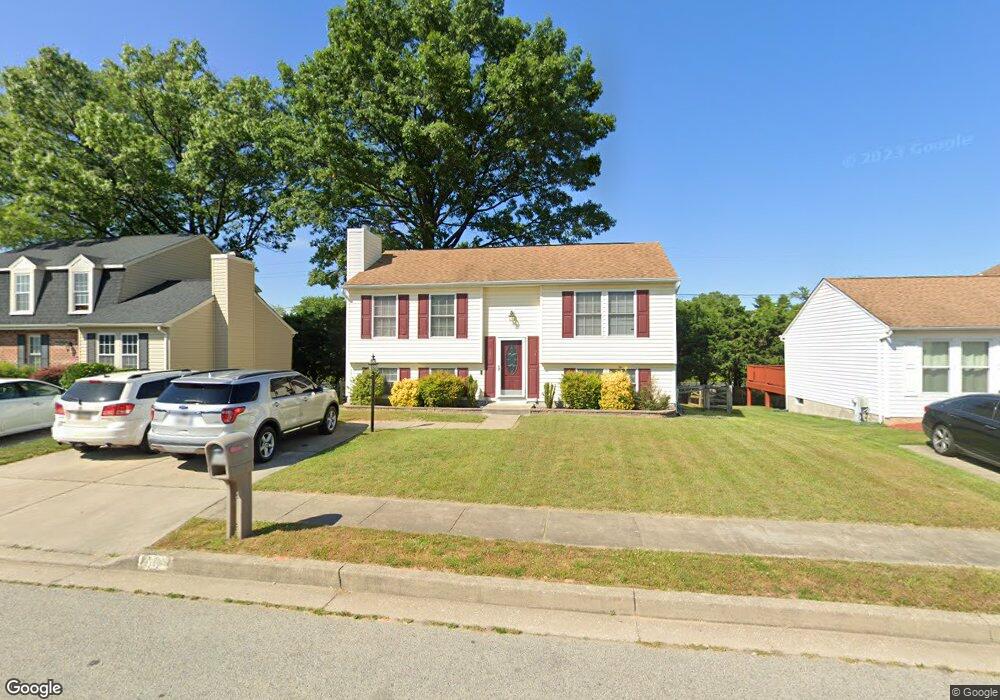 14 Box Cir, Essex, MD 21221 - photo 1