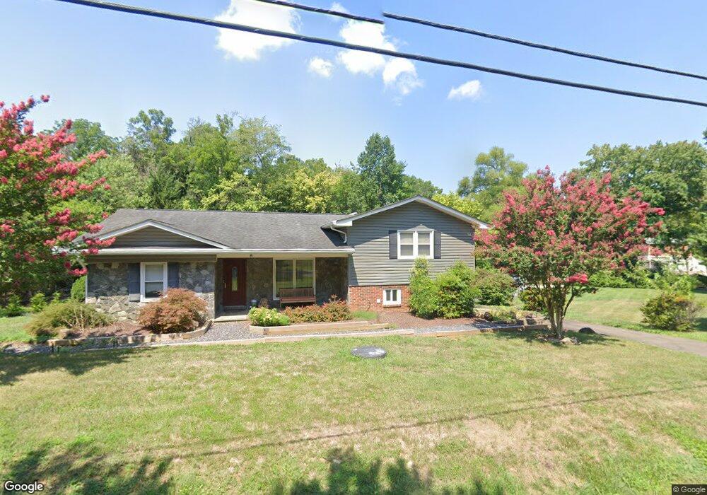 6536 Grays Mill Rd, Warrenton, VA 20187 - photo 1