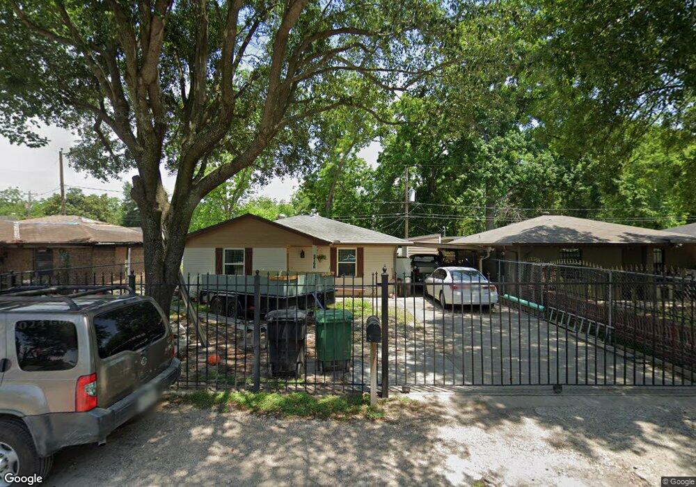 8766 Lomax St, Houston, TX 77093 - photo 1