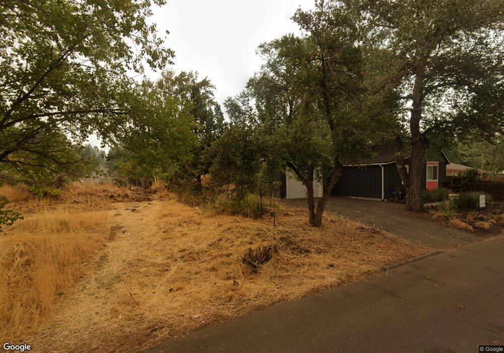 521 NE Penn Ave, Bend, OR 97701 - photo 1