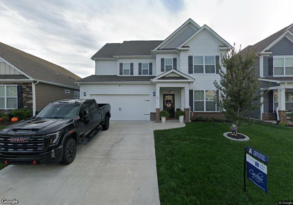 101 Fox Cove Rd, Hendersonville, NC 28792 - photo 1