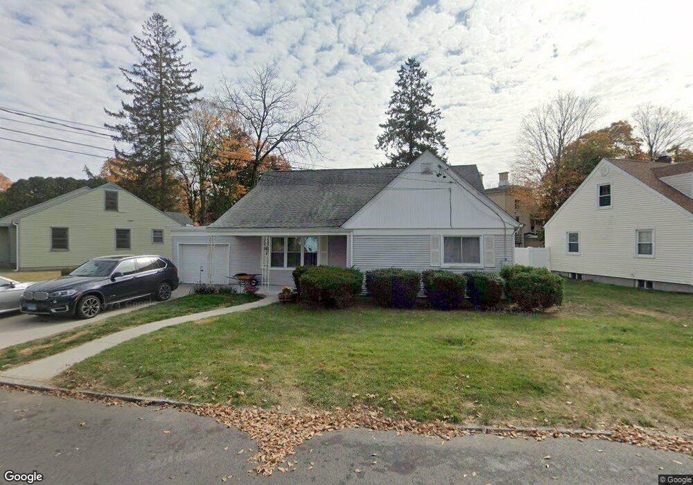 10 Taylor Dr, Norwich, CT 06360 - photo 1