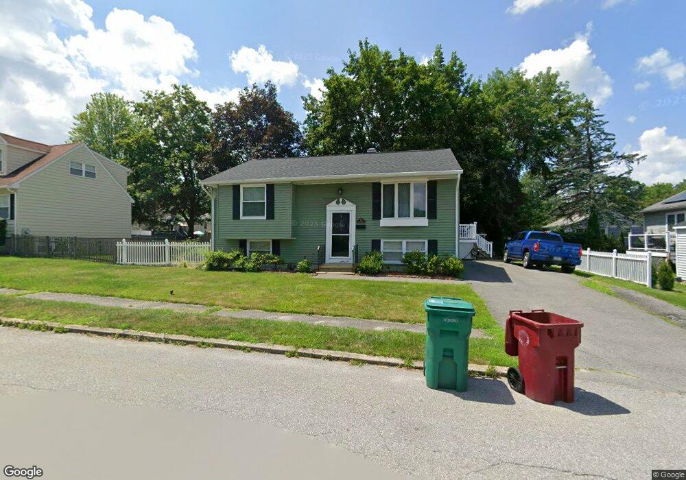 11 Easy St, Lowell, MA 01850 - photo 1