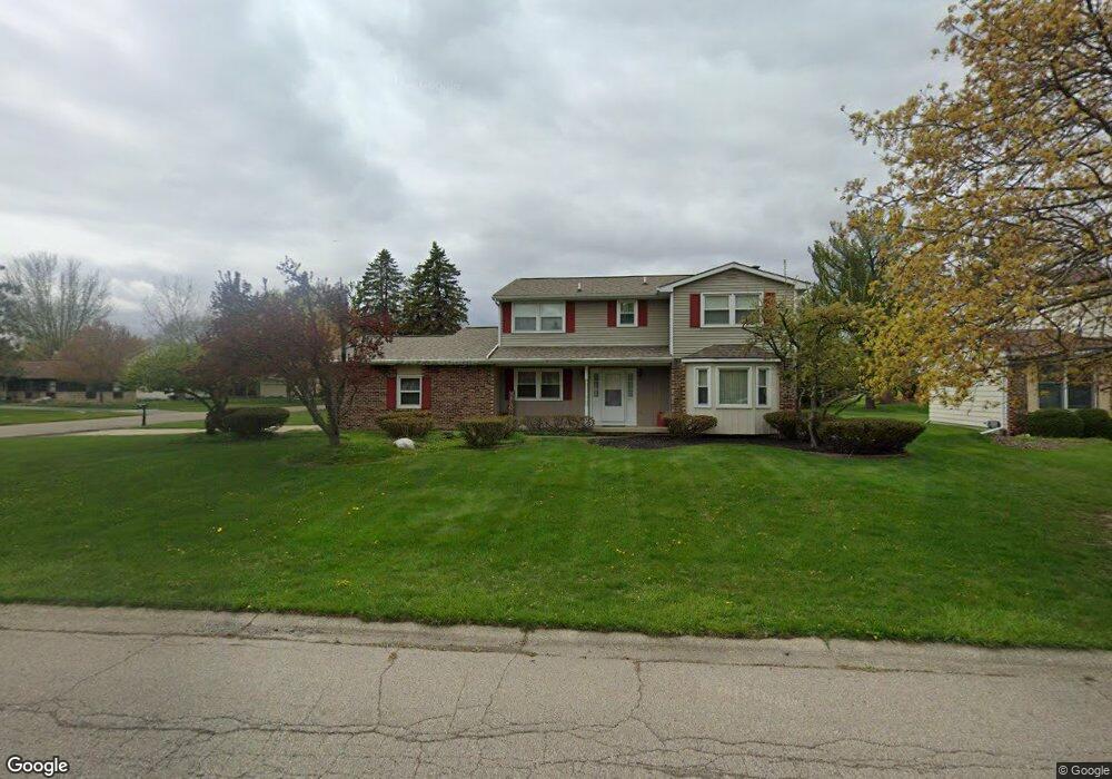 2111 Piney Point Dr, Lansing, MI 48917 - photo 1