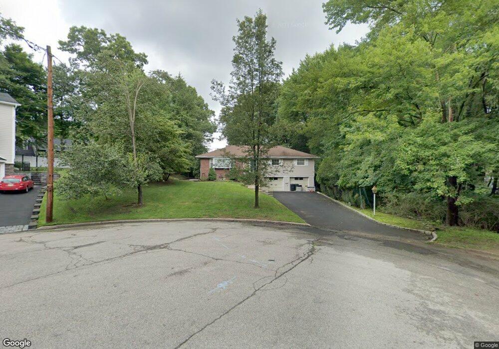 548 Buckley Ct, Rivervale, NJ 07675 - photo 1