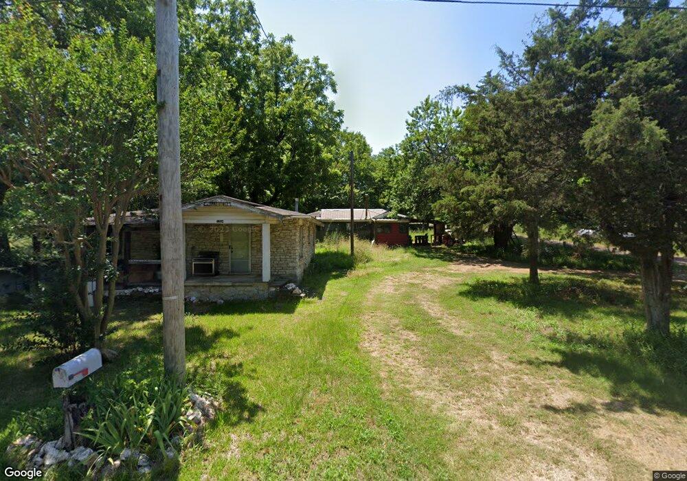 1202 S J St, Hugo, OK 74743 - photo 1