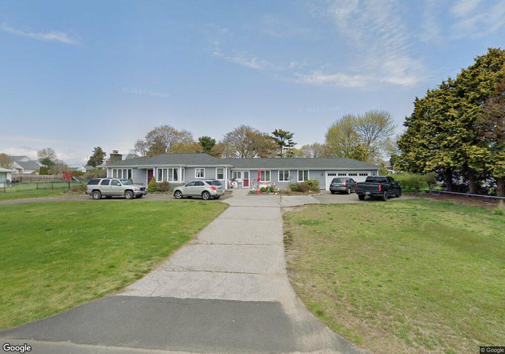 260 Bayview Blvd, Stratford, CT 06615 - photo 1