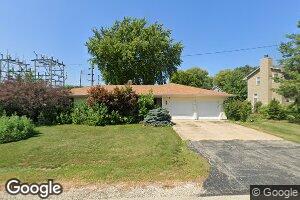 210 S Park St, Alpha, IL 61413